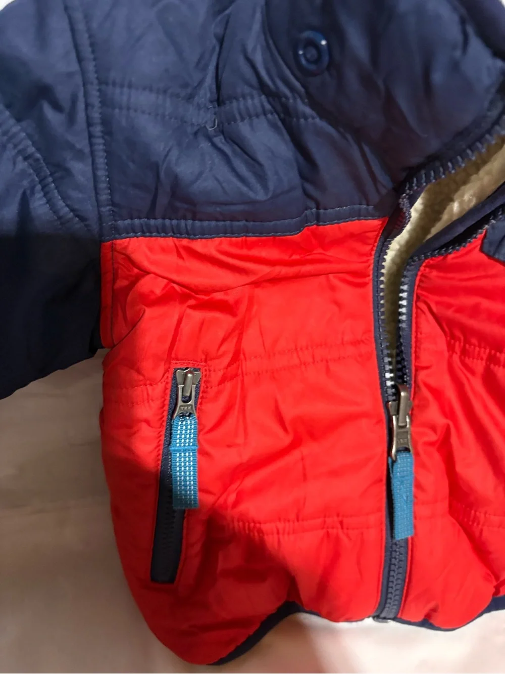 Patagonia infant Navy and Red Sherpa-Lined Puffer Jacket reversible no hood
